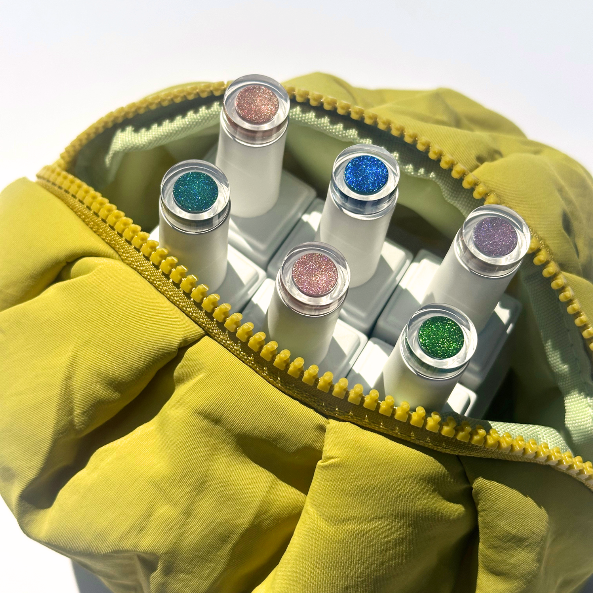 Light Elegance Polish Pouch