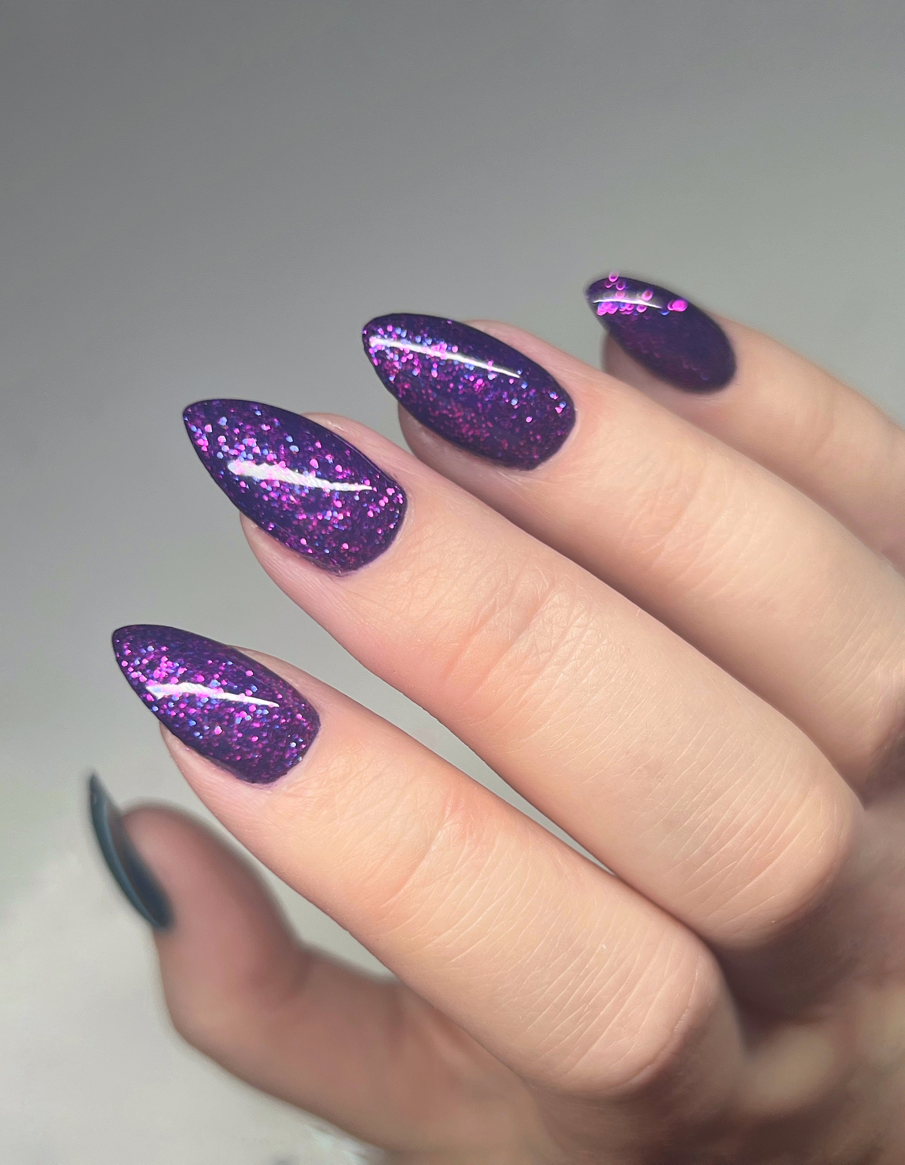 Intoxicating Glitter Gel 10 ml