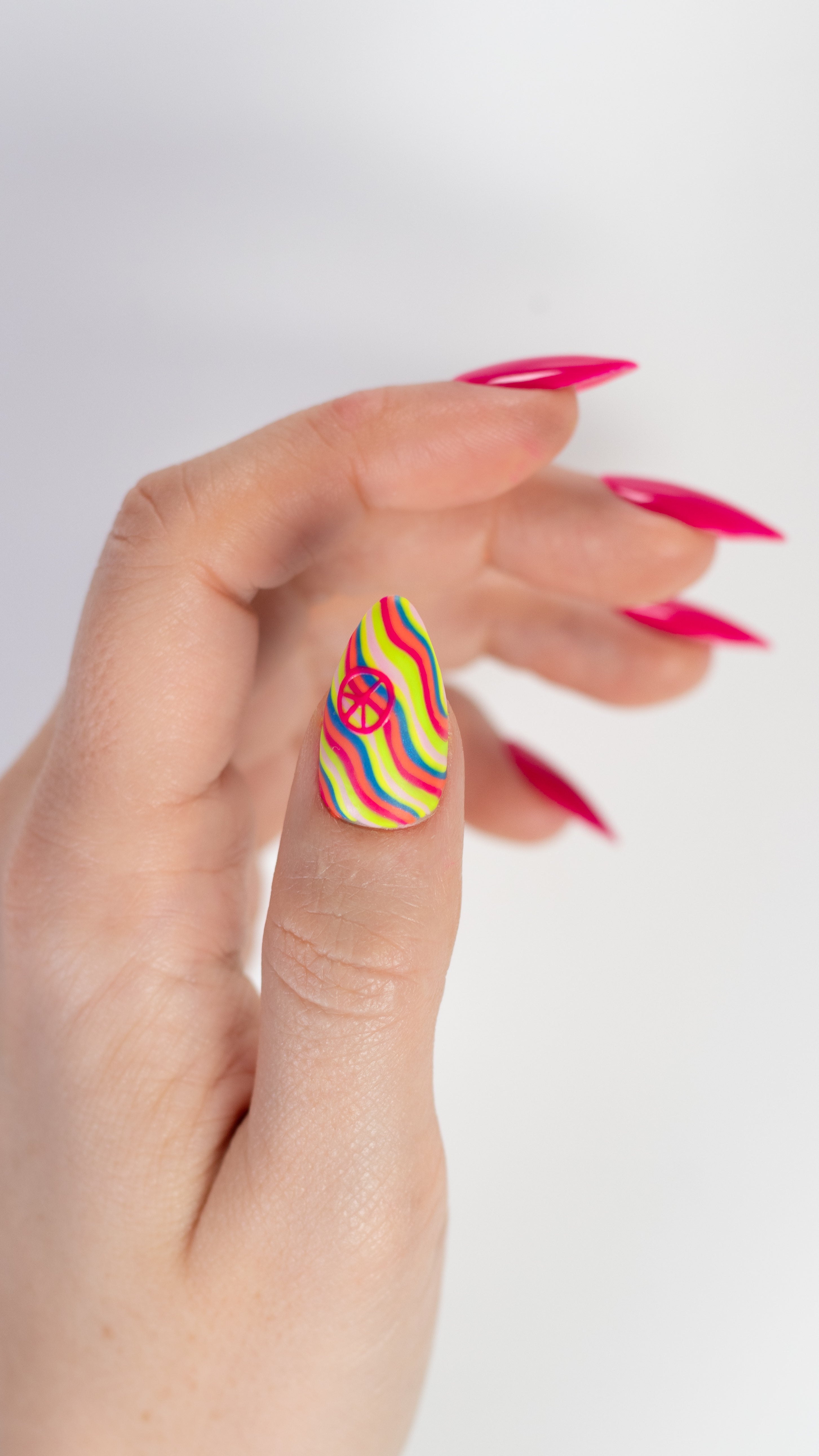 P+ Love Bug Gel Polish 10 ml