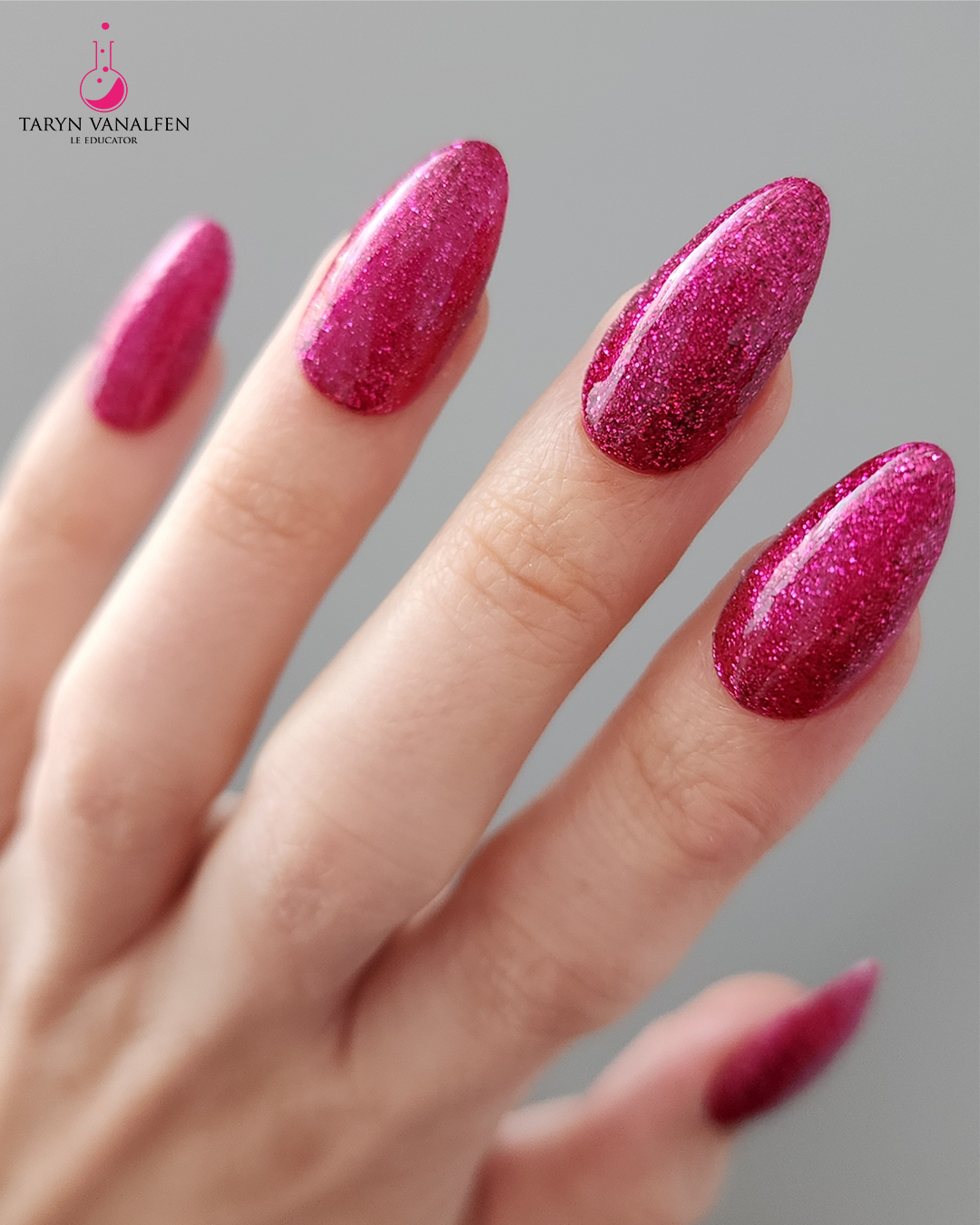 P+ You're a Gem Glitter Gel Polish 10 ml ⭐ EXTRA 5% ⭐